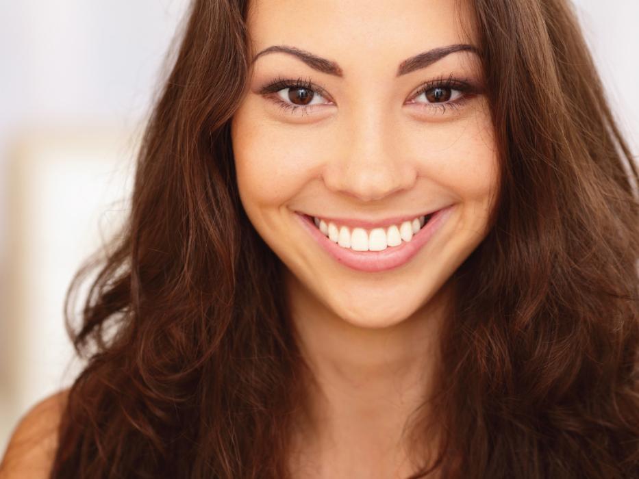 cosmetic dentist middletown | woman smiling